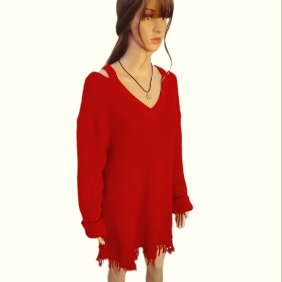 Cold shoulder XL sweater tunic top - Picture 2 of 7